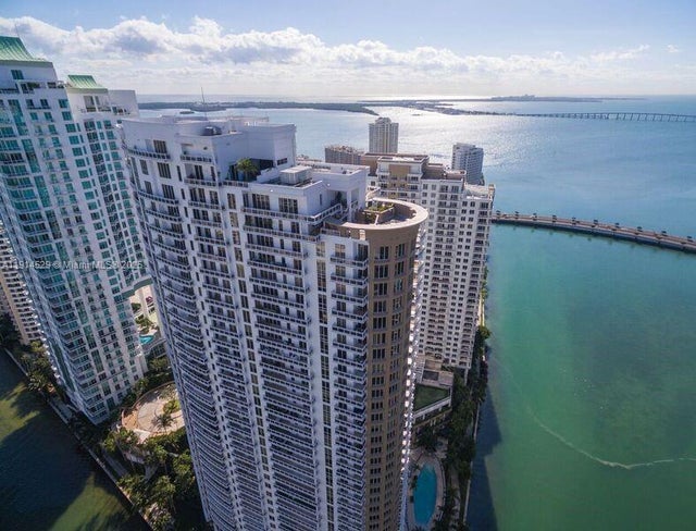 901 Brickell Key Blvd 906, Miami