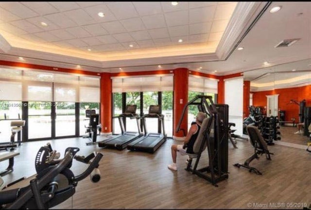 4 of 5 - 2000 Island Blvd 308, Aventura, FL