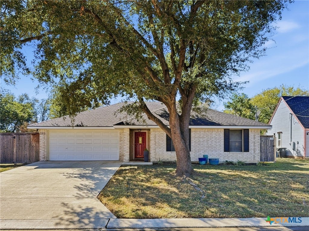 569 Kellys Way, New Braunfels