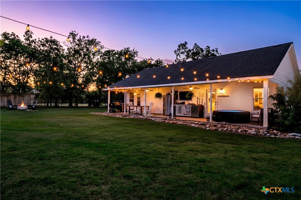 846 Ewelling Lane, New Braunfels