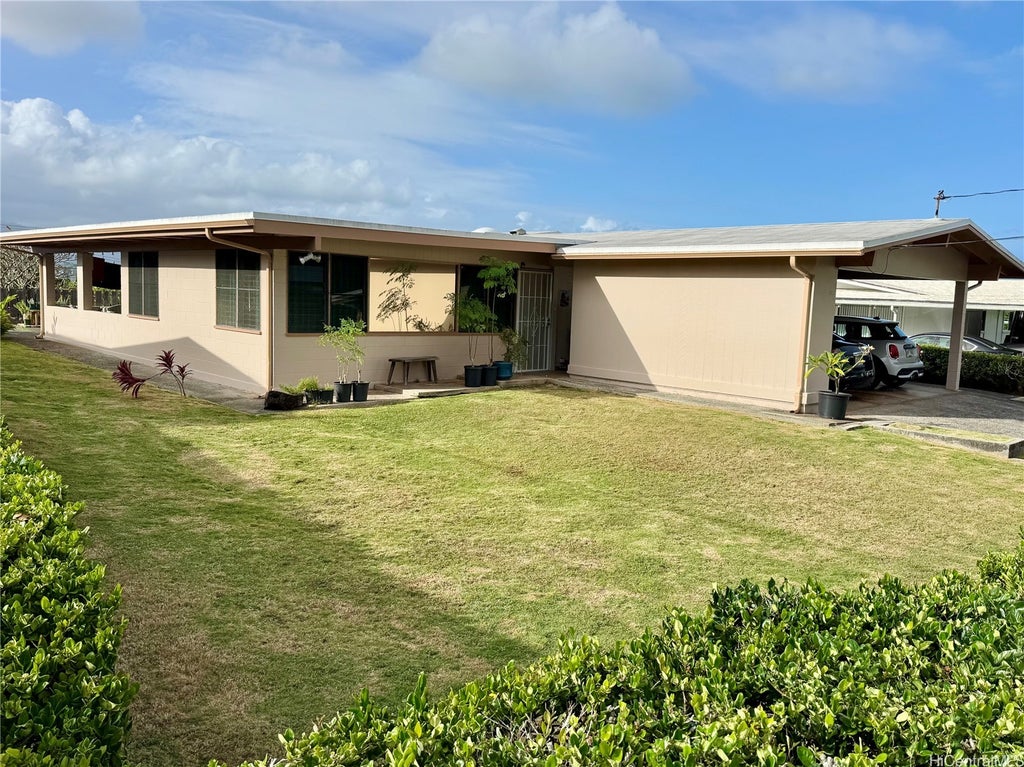 45-464 Nakuluai Street, Kaneohe