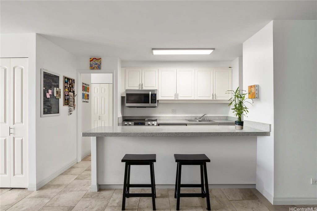 (unit #2508) 1778 Ala Moana Boulevard, Honolulu