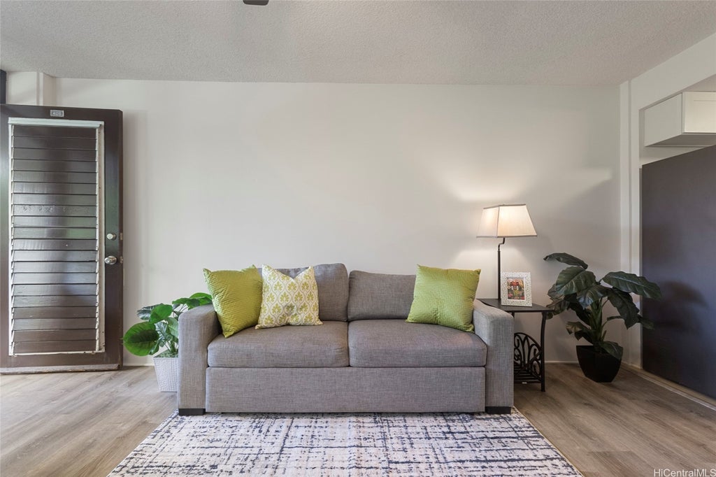 (unit #405c) 425 Ena Road, Honolulu