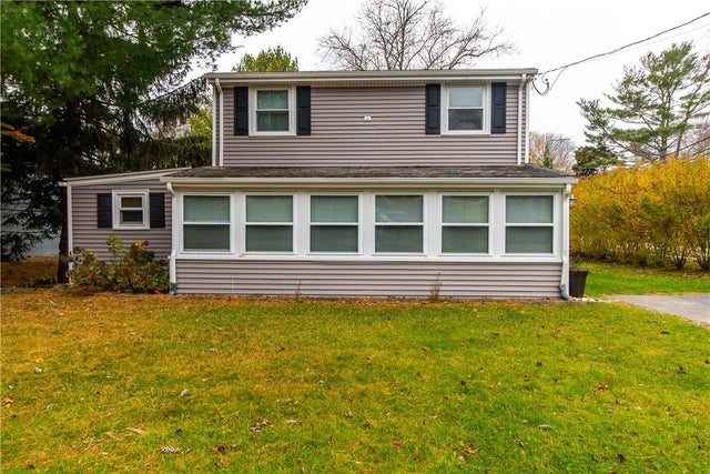 137 Bonnet Shores Rd, Narragansett