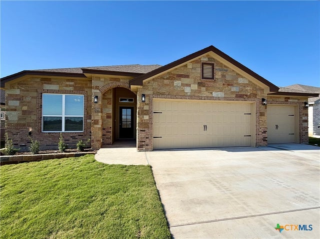 2566 Settlers Oak Drive, Belton