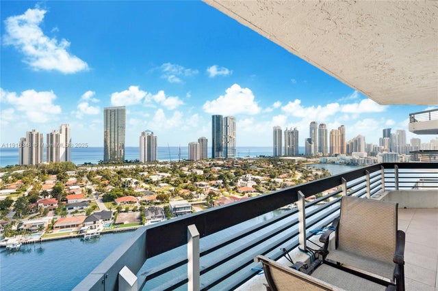 5 of 16 - 19101 Ne 36th Ct 2611, Aventura, FL