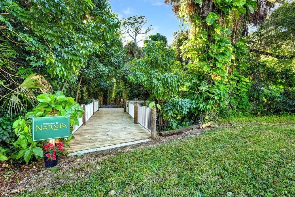14630 Smokey Hollow Ln, NORTH FORT MYERS