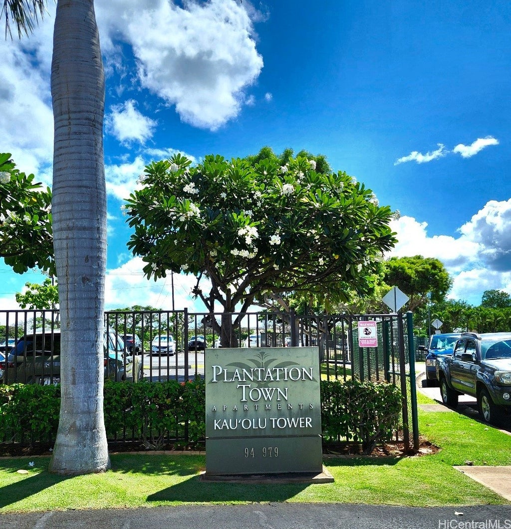 (unit #610) 94-979 Kauolu Place, Waipahu