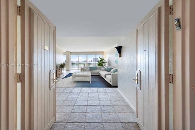 5 of 80 - 20281 E Country Club Dr 1009, Aventura, FL