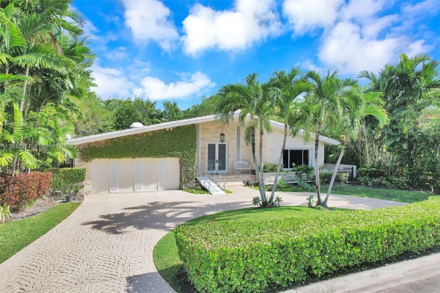 145 Bal Bay Dr, Bal Harbour