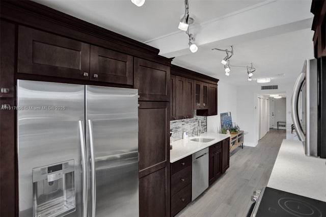 5 of 64 - 1160 Hillsboro Mile 701, Hillsboro Beach, FL