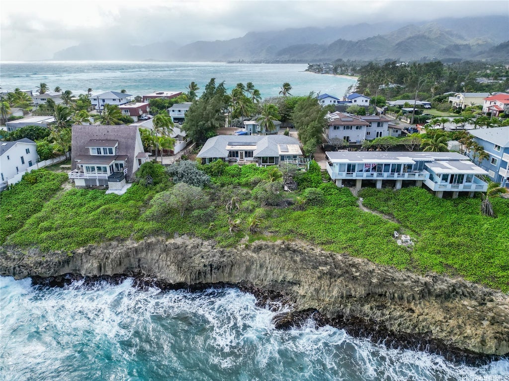 55-97 Naupaka Street, Laie