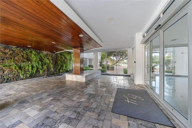 3 of 28 - 9102 W Bay Harbor Dr 6-b, Bay Harbor Islands, FL