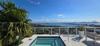 Photo of Listing #A11916321