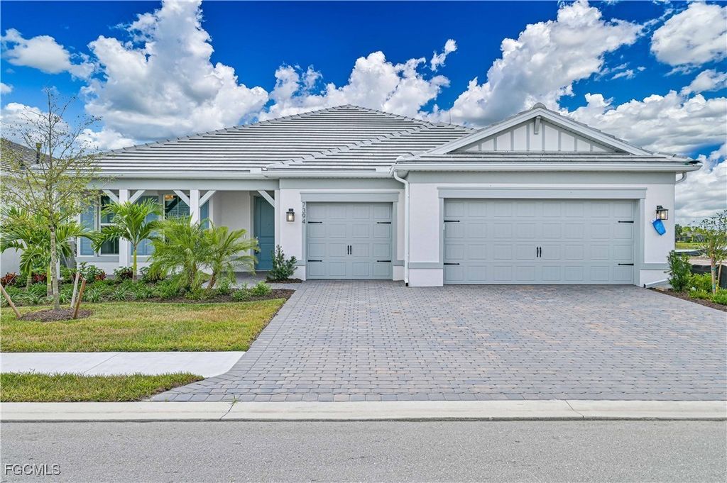 7394 Blue Salvia Dr, North Fort Myers