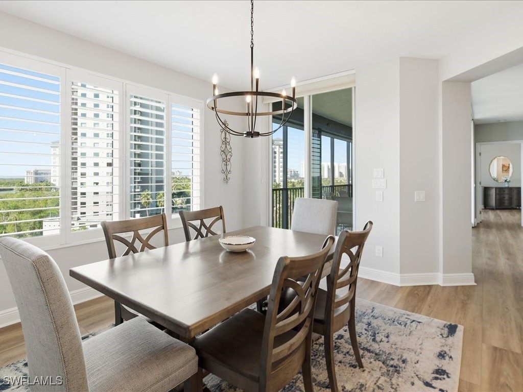 445 Cv Tower Dr 704, Naples