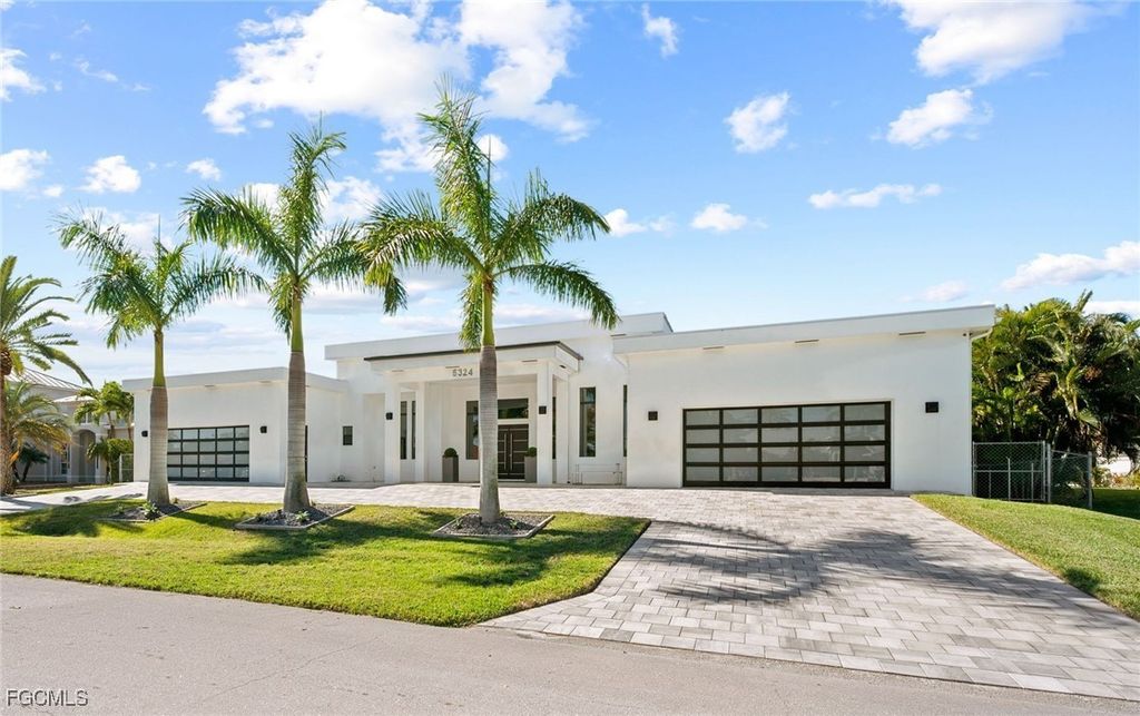 5324 Mayfair Ct, Cape Coral