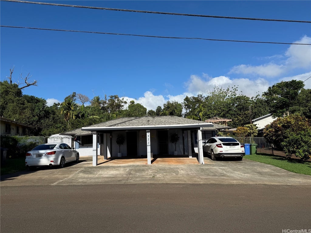 1223 Neal Avenue, Wahiawa