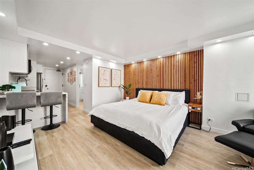 (unit #979) 1765 Ala Moana Boulevard, Honolulu