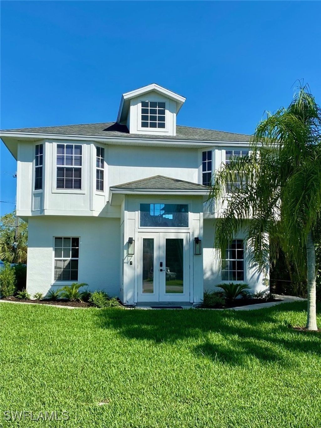 803 104th Ave N, NAPLES