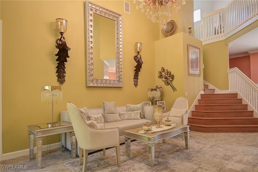 3144 Sundance Cir, Naples