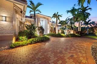 Photo of Listing #A11919727