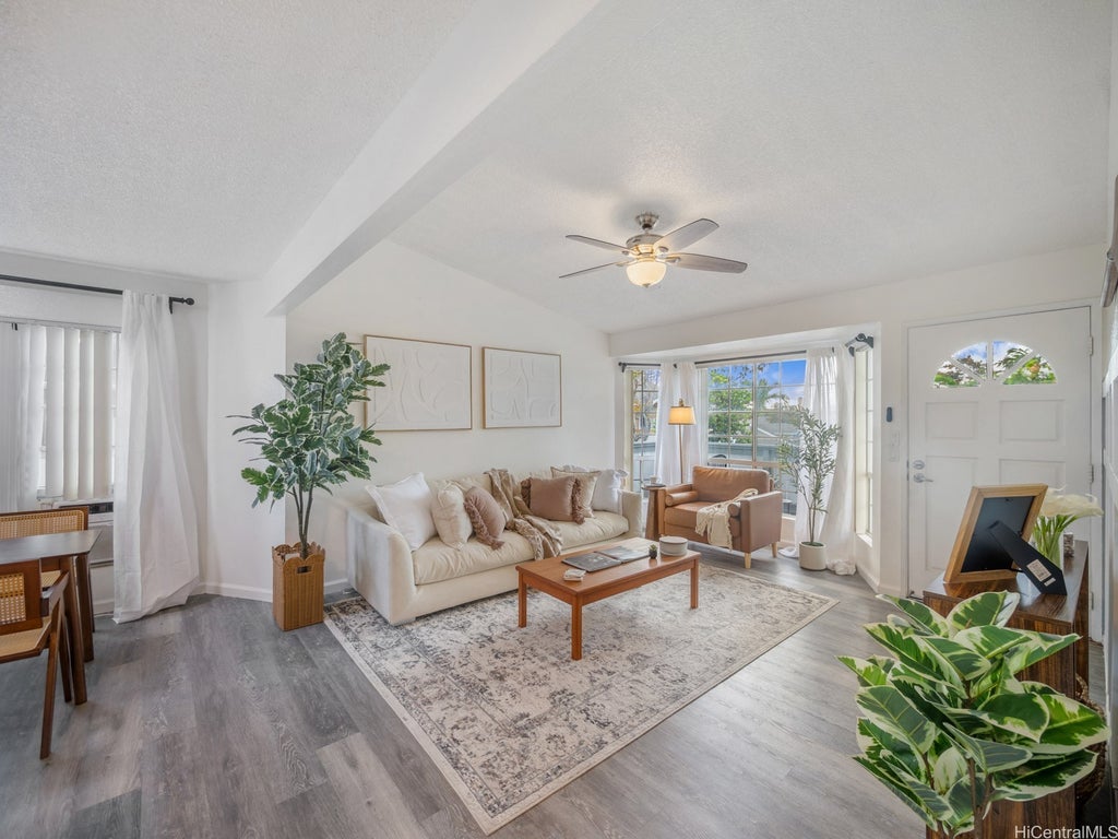 (unit #21t) 594 Mananai Place, Honolulu