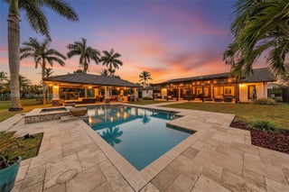 Photo of Listing #A11921467