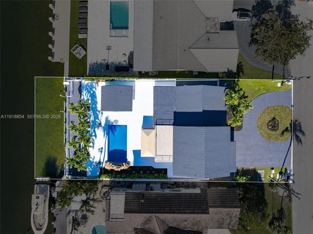 4 of 83 - 19140 N Bay Rd, Sunny Isles Beach, FL