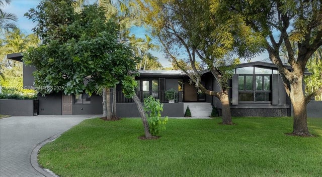 669 S Mashta Dr, Key Biscayne