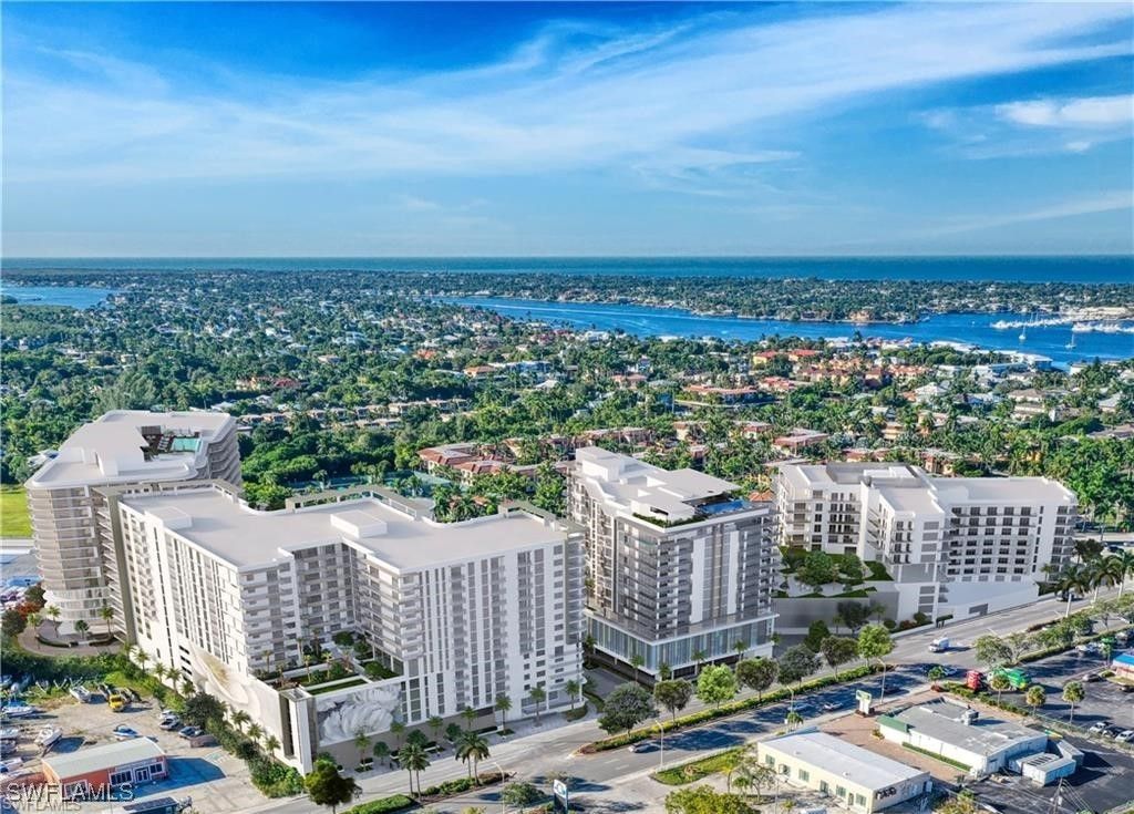 1925 Metropolitan Blvd 601, Naples