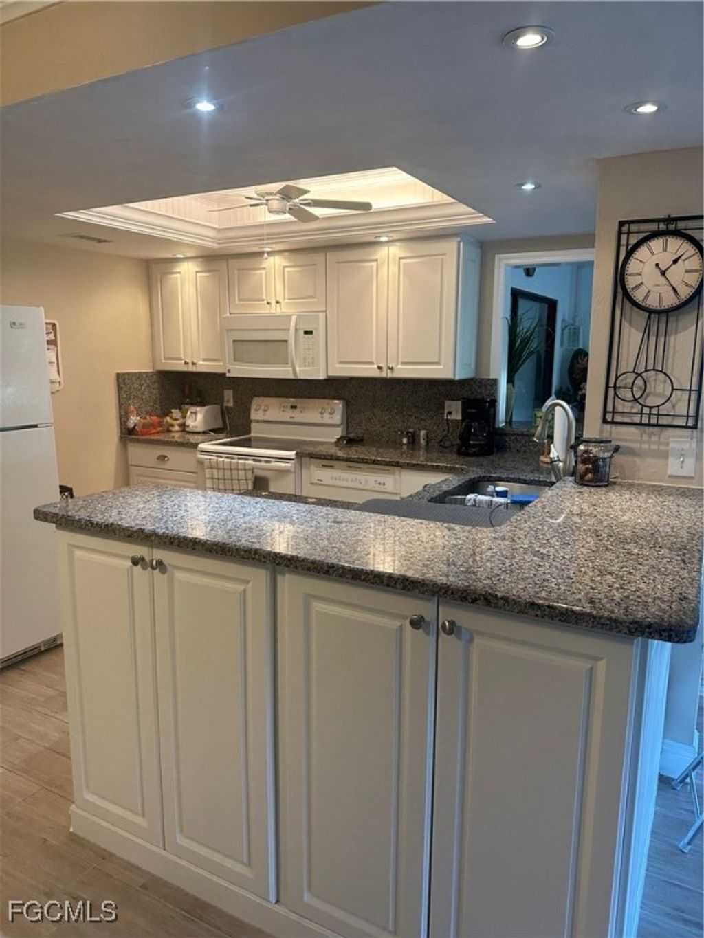 5770 Trlwinds Dr 211, Fort Myers