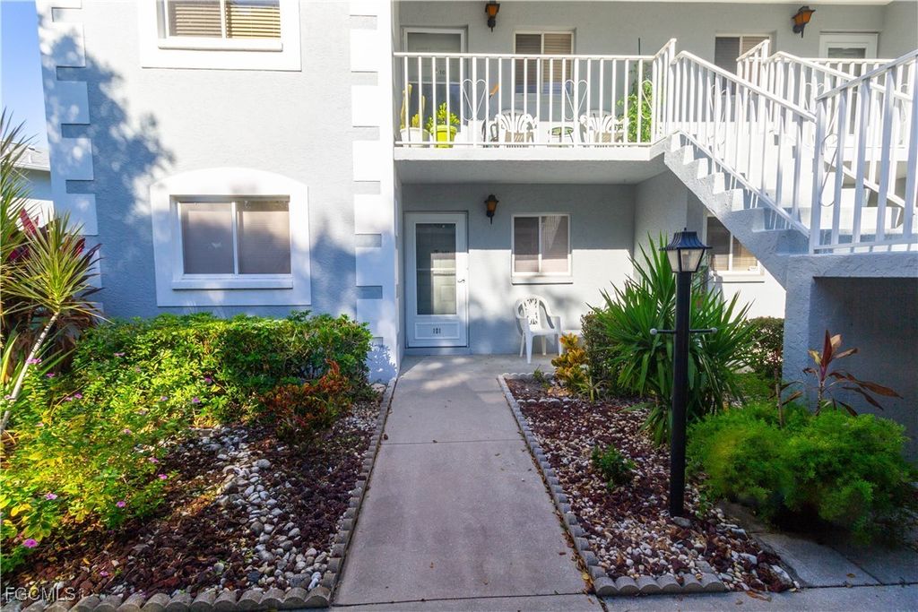 8200 Summerlin Village Cir 101, Fort Myers