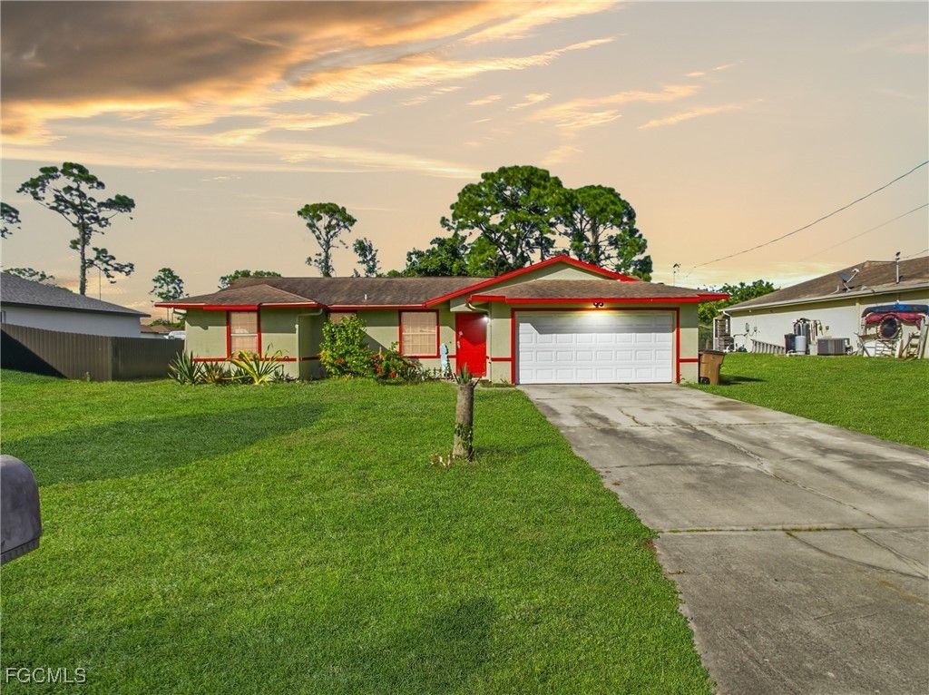 2802 2nd St Sw, Lehigh Acres