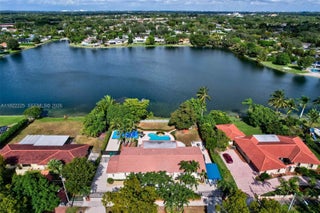 Photo of Listing #A11922225