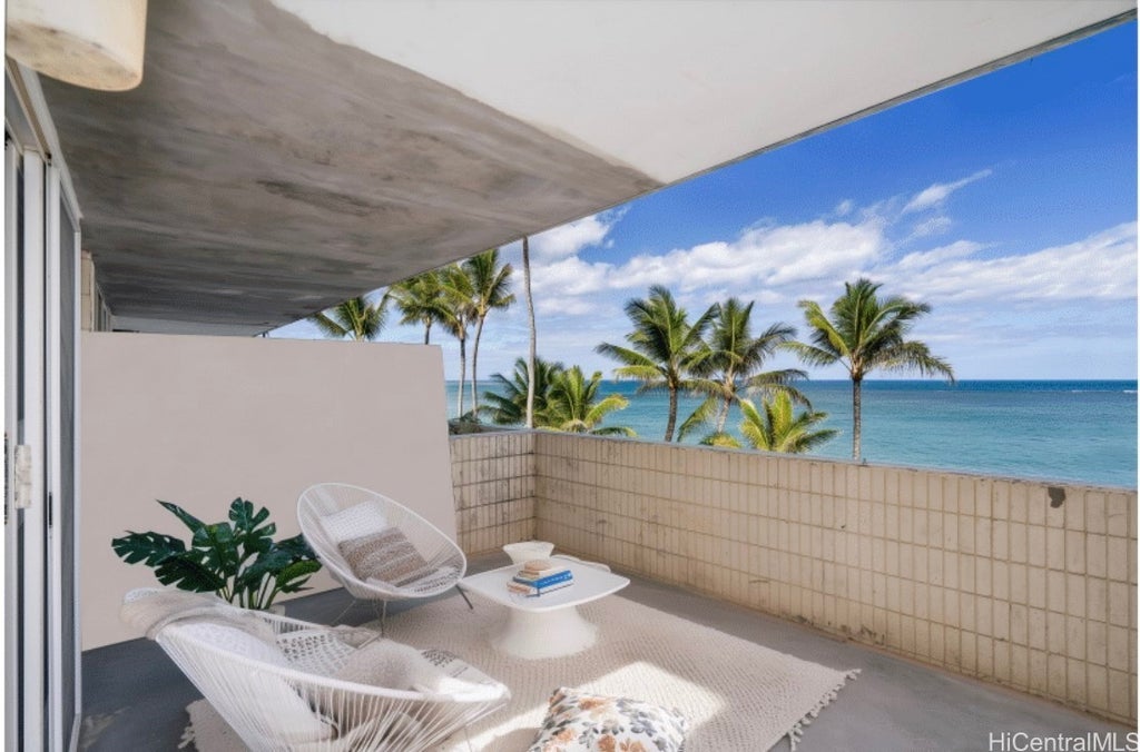 (unit #404) 53-567 Kamehameha Highway, Hauula