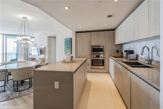 Photo of Listing #A11923220