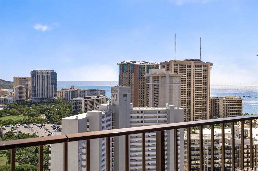 (unit #3203) 411 Hobron Lane, Honolulu