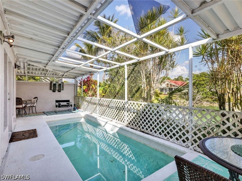164 Sabal Lake Dr, NAPLES