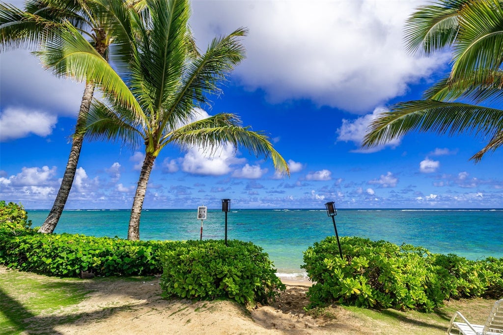 (unit #403) 53-567 Kamehameha Highway, Hauula