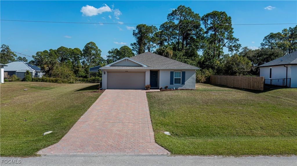 6058 S Moss Cir, LABELLE