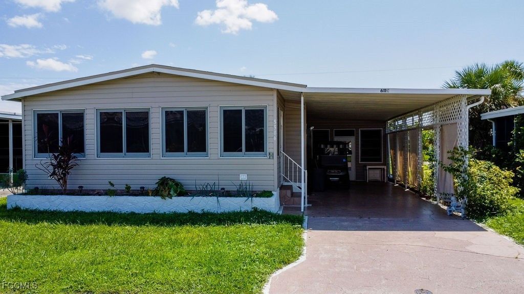 5506 Virginia Dare Ln, NORTH FORT MYERS