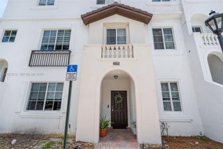 Photo of Listing #A11923514