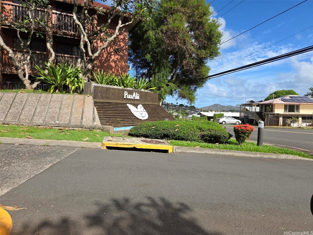 (unit #1712) 46-049 Aliianela Place, Kaneohe