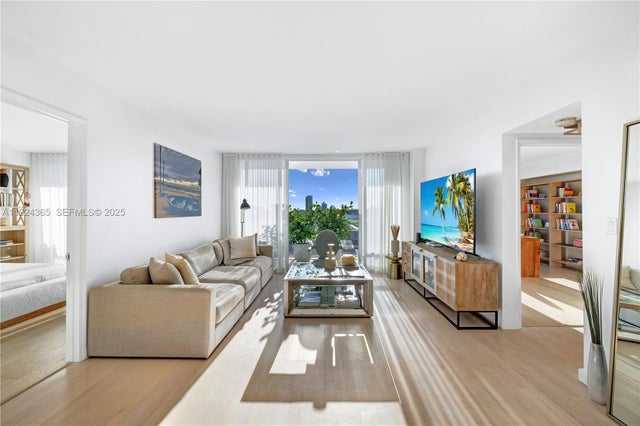 1800 Sunset Harbour Dr 803, Miami Beach