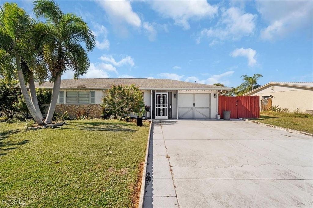 2960 Renee Ct, FORT MYERS