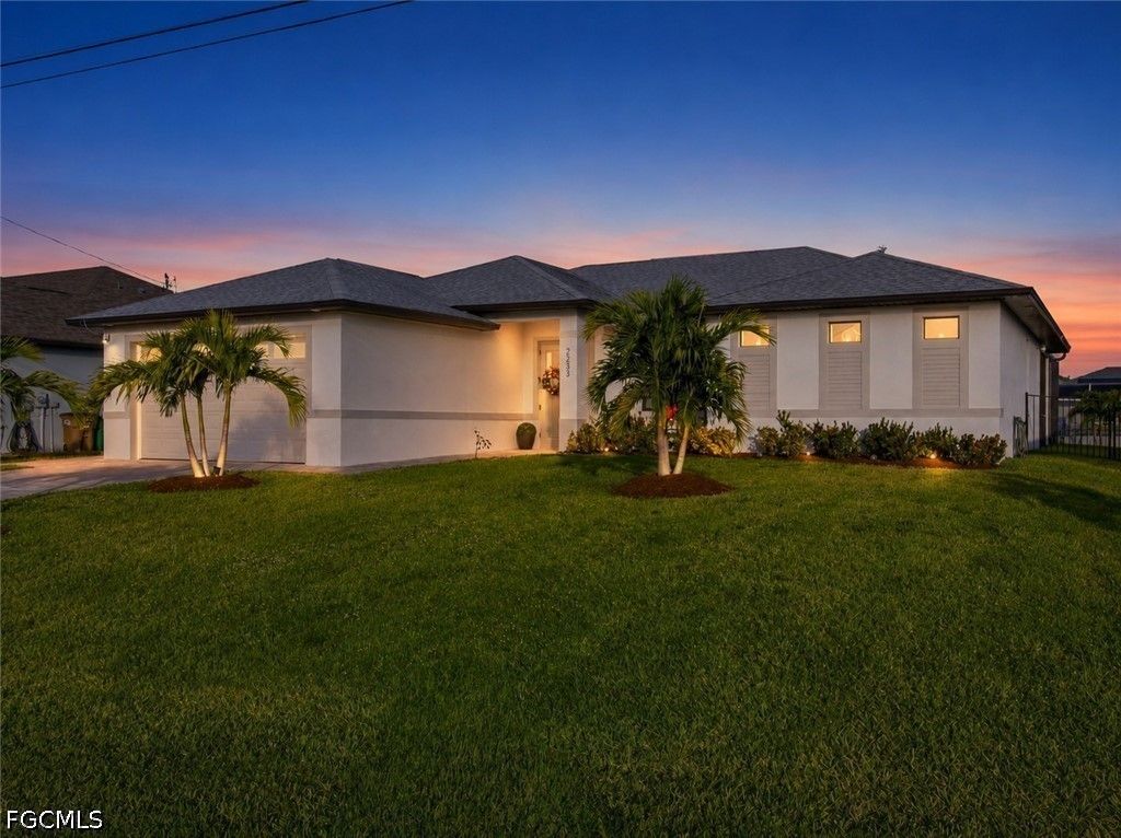 2233 Sw 17th Pl, Cape Coral