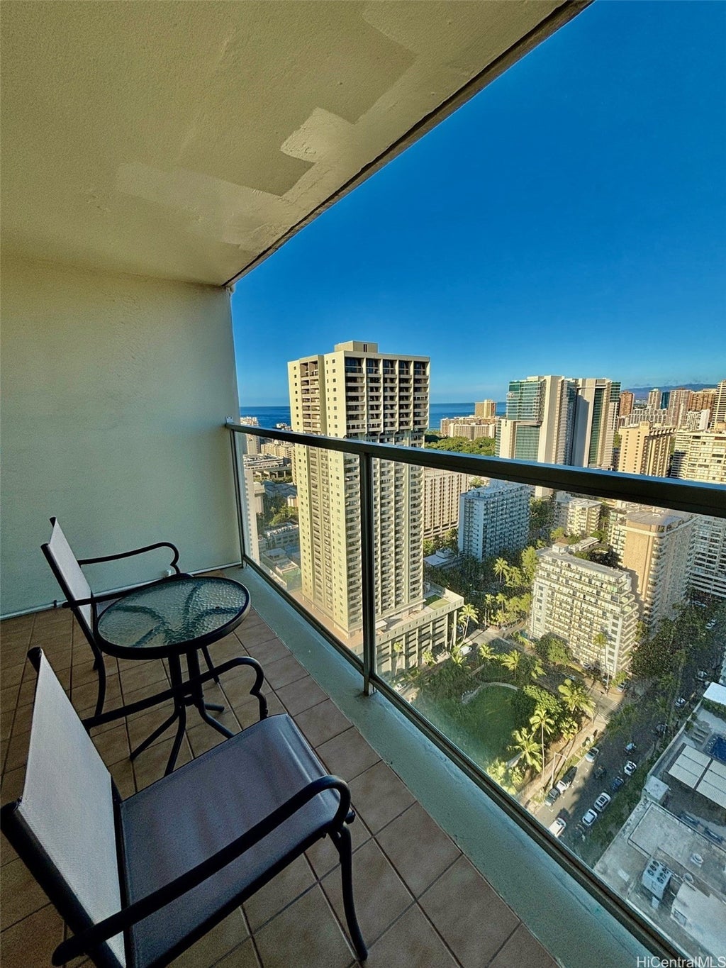 (unit #3916) 445 Seaside Avenue, Honolulu