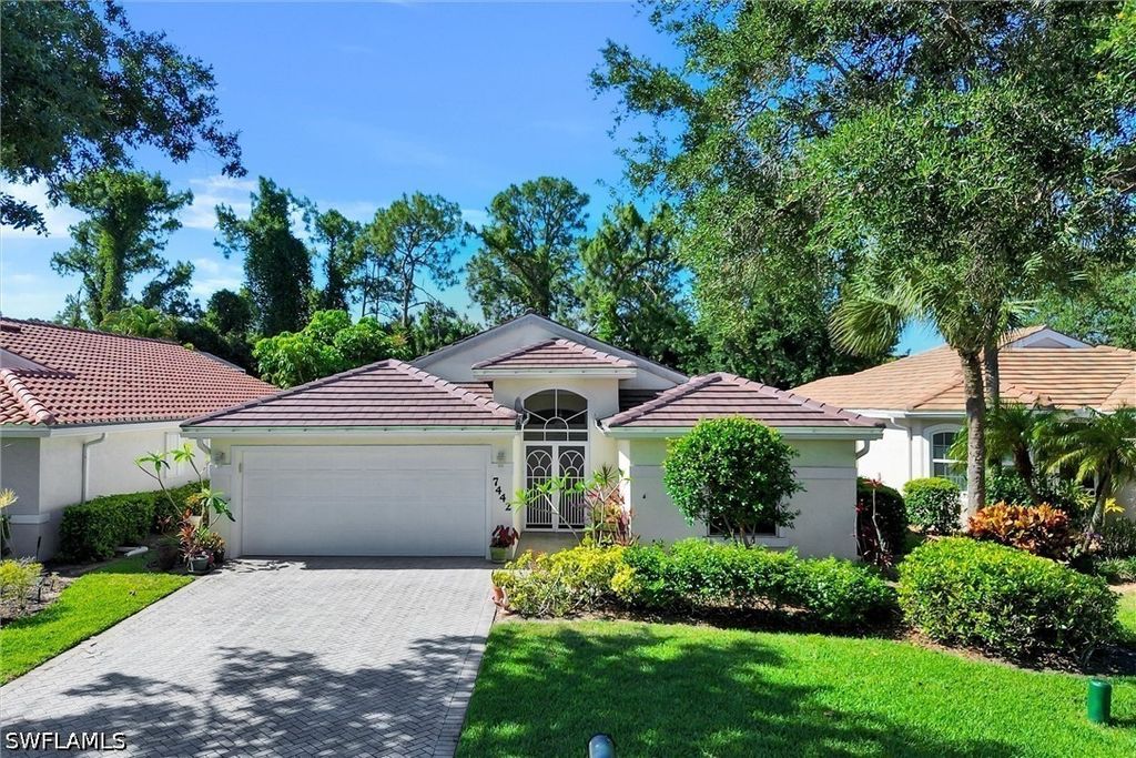 7442 Meldin Ct, NAPLES