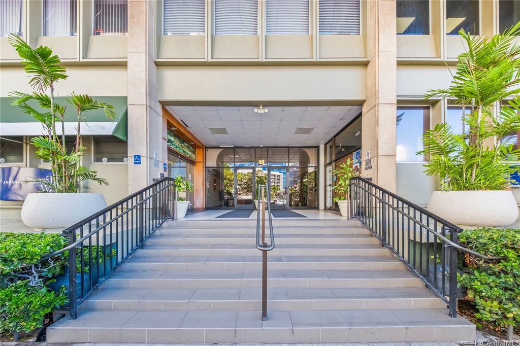 (unit #1405) 747 Amana Street, Honolulu